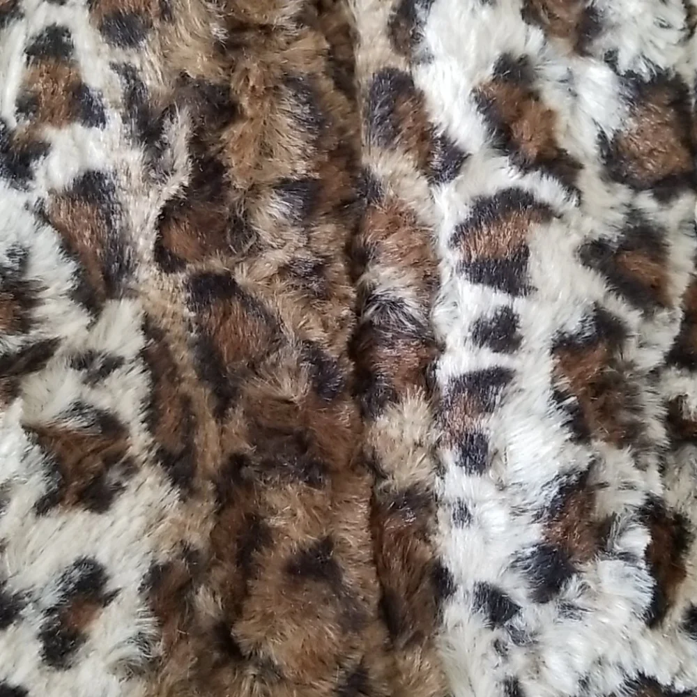 NEW! Luxe Faux Fur Leopard Queen Size Blanket Throw 3 Piece Set - Picture 5 of 8
